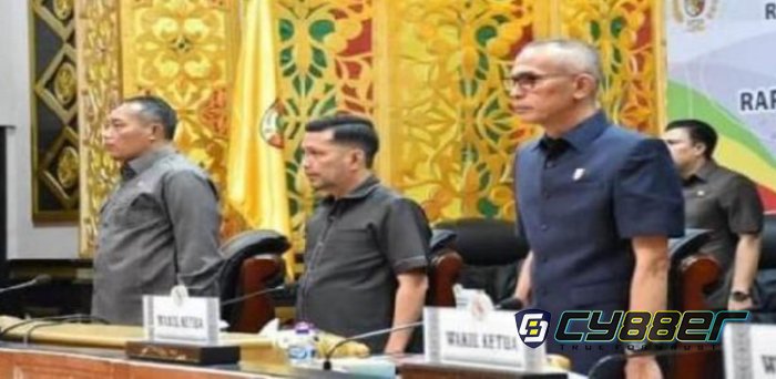 Rapat Paripurna Pandangan Umum Fraksi Terhadap LKPJ Pemerintah Kota Tahun 2023